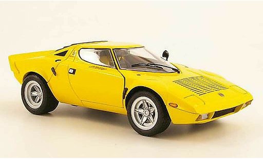 Lancia Stratos HF 1/18 Kyosho Wide Wheel amarillo coche miniatura