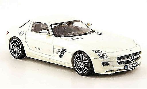 Mercedes SLS Coupe 1/43 Schuco AMG (C197) blanco coche miniatura