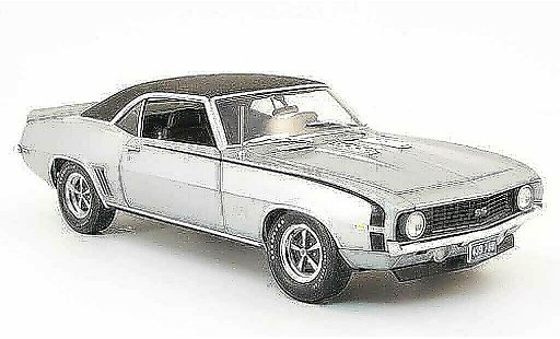 Chevrolet Camaro SS 1/18 Highway 61 396 gris/negro 1969 coche miniatura