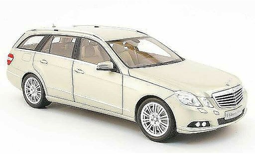 Mercedes Classe E T-Modell 1/18 Minichamps (s212) beige 2009 coche miniatura