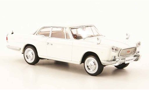 Nissan Skyline Prince Sport 1/43 Kyosho Coupe blanco coche miniatura