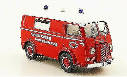Peugeot D3A Base 1/43 Heritage ambulance pompiers commune d'ouroux ktw coche miniatura