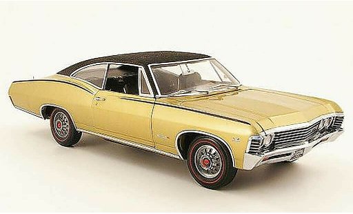Chevrolet Impala SS 1/18 Ertl 1967 or/noir coche miniatura
