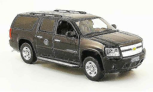 Chevrolet Suburban special edition 1/43 Luxury Die Cast CIA 2009 2010 coche miniatura