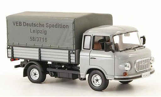 Barkas B 1000 plateau 1/43 IST Models plataforma VEB Deutsche Spedition Leipzig coche miniatura