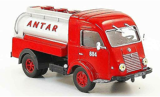 Renault Galion Base 1/43 IXO antar coche miniatura