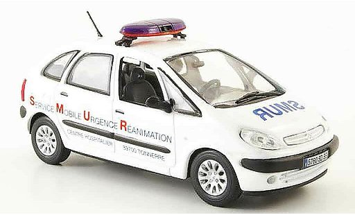 Citroen Xsara Picasso Picasso 1/43 Norev smur notarzt coche miniatura