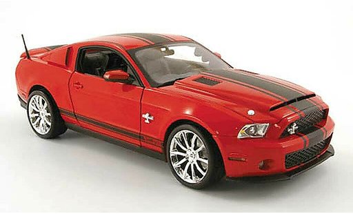 Shelby GT 500 2010 1/18 Shelby Collectibles super snake rojo/matenoir coche miniatura