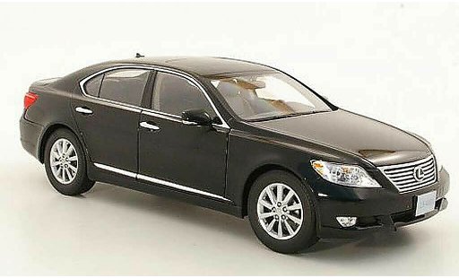 Lexus LS 460 1/18 Norev negro 2010 coche miniatura
