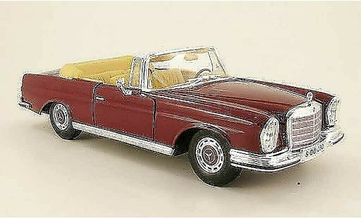 Mercedes 280 1966 1/18 Maisto se cabriolet (w111) rojo coche miniatura