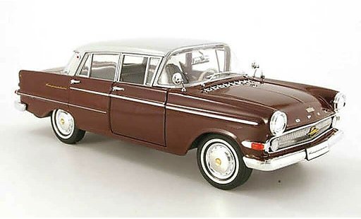Opel Kapitan P2.6 1/18 Revell rojo/gris coche miniatura