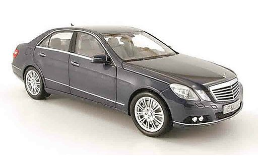Mercedes Classe E Base 1/18 Minichamps (w212) gris 2009 coche miniatura