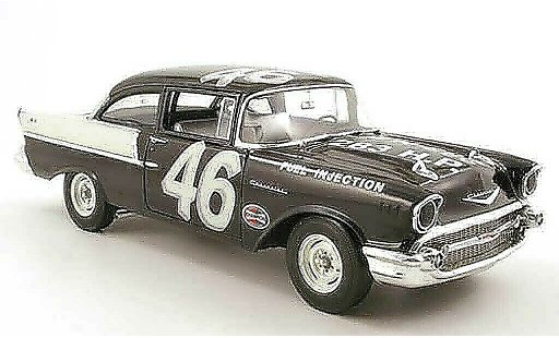 Chevrolet Bel Air Coupe 1/18 Highway 61 1957 150 no.46 speedy thompson negro widow racer coche miniatura