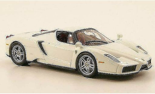 Ferrari Enzo Coupe 1/43 IXO blanco 2003 coche miniatura