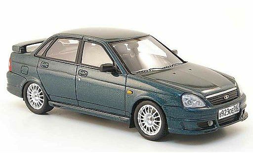 Lada Priora TMS 1/43 DIP Models verde 2010 coche miniatura