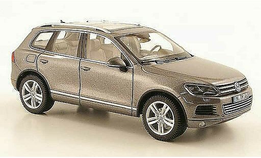 Volkswagen Touareg Base 1/43 Schuco C2 gris coche miniatura