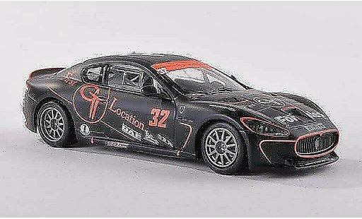 Maserati Gran Turismo GT4 1/18 Minichamps MC No.32 Trofeo MC 2010 J.Sicart coche miniatura