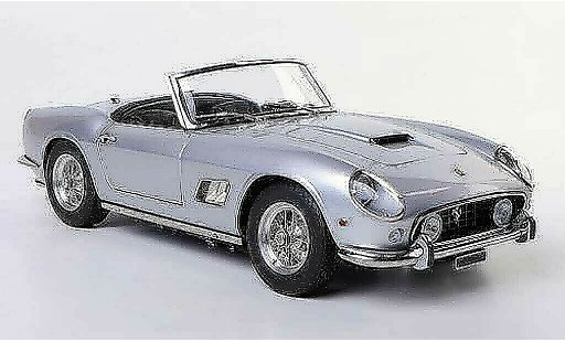 Ferrari 250 GT 1961 1/18 CMC SWB California Spyder gris coche miniatura