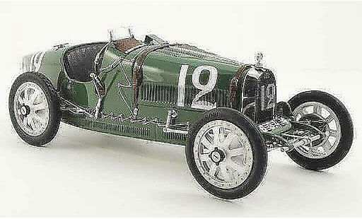 Bugatti 35 grand prix 1/18 CMC No.12 England coche miniatura