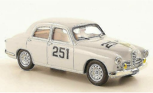 Alfa Romeo 1900 berlina 1/43 M4 No.251 Fantuzzi/Fancelli Mille Miglia 1954 coche miniatura