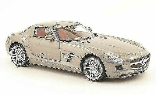 Mercedes SLS Coupe 1/18 Mondo Motors coupe amg gris coche miniatura