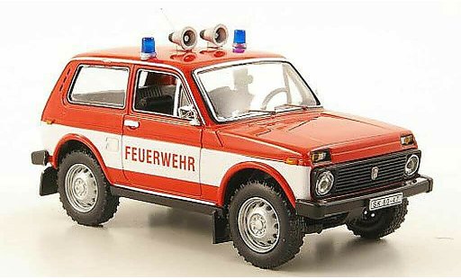 Lada Niva Base 1/43 IST Models pompier coche miniatura