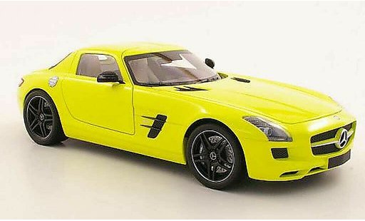 Mercedes SLS Coupe 1/18 Minichamps coupe AMG (C197) amarillo 2010 coche miniatura