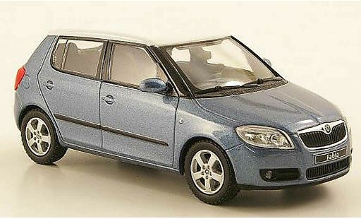 Skoda Fabia II 1/43 Abrex azulgris avec blancoem techo 2006 coche miniatura