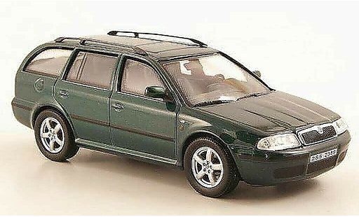Skoda Octavia Combi 1/43 Abrex Tour verde coche miniatura