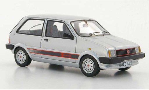 MG Metro Base 1/43 Neo 1300 MkI gris RHD 1982 coche miniatura