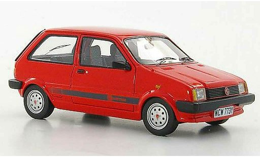 MG Metro Base 1/43 Neo 1300 MkI rojo RHD limitada edition 1982 coche miniatura