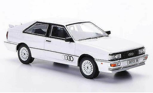 Audi Quattro coupe 1/43 Vanguards MkII blanco LHD 1987 coche miniatura