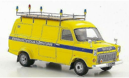 Ford Transit Kastenwagen 1/43 Adler MkI Kriminalistisches Laboratorium - Polic&iacute;a Moskau 1974 coche miniatura