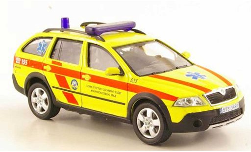 Skoda Octavia Combi 1/43 Abrex Scout Notarzt coche miniatura