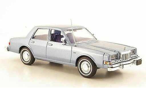 Dodge Diplomat Berline 1/43 First Response azul 1985 coche miniatura