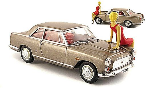 Lancia Flaminia coupe 3B 1/43 Starline gris Spielwarenmesse 2008 avec Figur coche miniatura