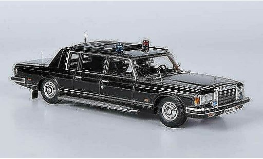 Zil 41072 Base 1/43 DIP Models Scorpion coche miniatura