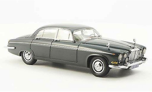 Jaguar 420 420G 1/43 Neo G verde 1967 coche miniatura