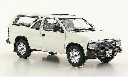 Nissan Terrano Base 1/43 Hi Story (R3M) blanco 3-portes RHD 1986 coche miniatura
