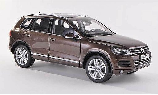 Volkswagen Touareg Base 1/18 Kyosho II marron 2010 coche miniatura