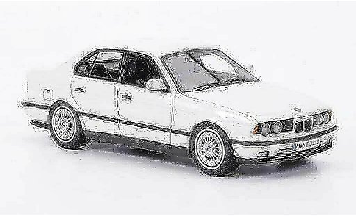 Bmw M5 berline 1/43 Neo E34 blanco 1994 coche miniatura