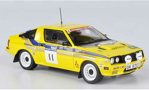 Mitsubishi Starion Base 1/43 Reve Collection 4WD No.11 L.Ningjun / Z.Yanxiang Rally Hong Kong-Peking 1986 coche miniatura