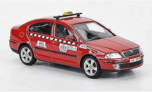 Skoda Octavia Combi 1/43 Abrex TAXI rojo coche miniatura