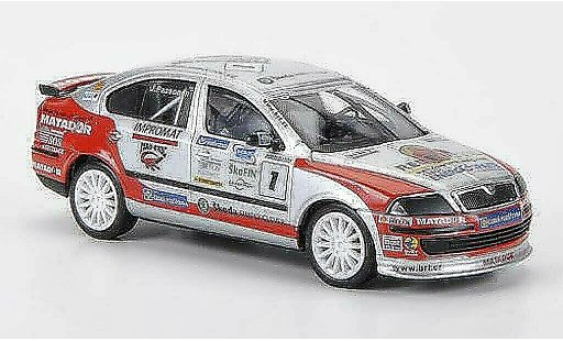 Skoda Octavia Cup 1/43 Abrex No.1 J.Paasonen 2005 coche miniatura