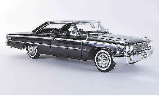 Ford Galaxy 500 XL 1/18 Sun Star negro 1963 coche miniatura