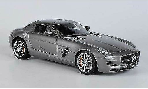 Mercedes SLS Coupe 1/18 Welly coupe AMG (C197) gris coche miniatura