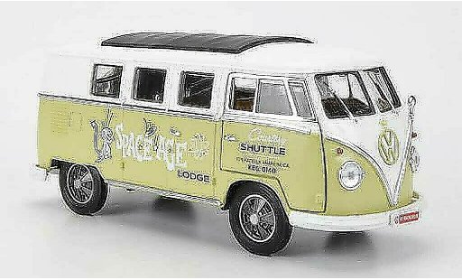 Volkswagen Combi Base 1/18 Greenlight T1 Samba Space Age Lodge - Courtesy Shuttle 1962 coche miniatura