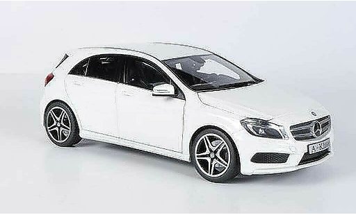 Mercedes Classe A Base 1/18 Norev (W176) blanco 2012 coche miniatura