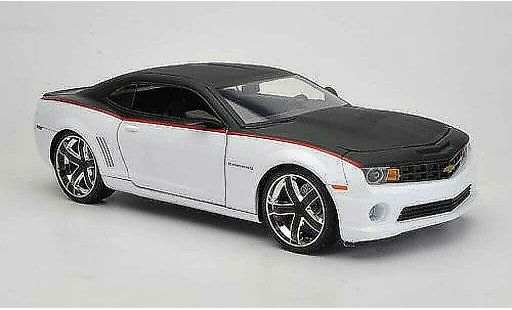 Chevrolet Camaro SS 1/18 Jada Toys blanco/mate negro 2010 coche miniatura