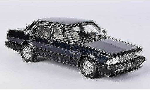 Alfa Romeo Alfa 6 2.5i 1/43 Kess V6 Quadrifoglio azul 1983 coche miniatura